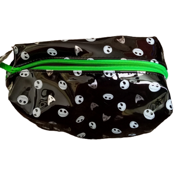 Nightmare Before Christmas x Revolution Makeup Bag - Picture 3 of 6